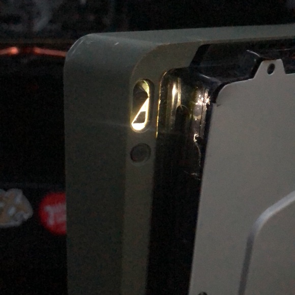 Playstation 4 slim - Picture 3 of 3